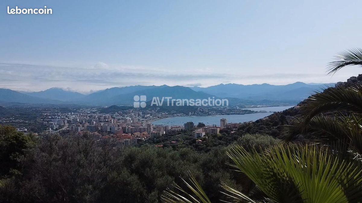 Maison 5 pièces 120 m² · à Ajaccio · 120 m² · 799 000 €