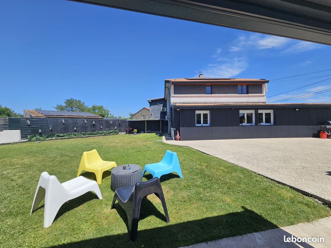 Maison 5 pièces 123 m² · à Étoile-sur-Rhône · 123 m² · 314 000 €