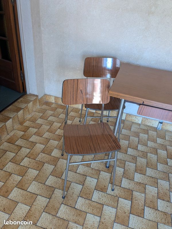 Ensemble 3 chaises+table formica (image 2)