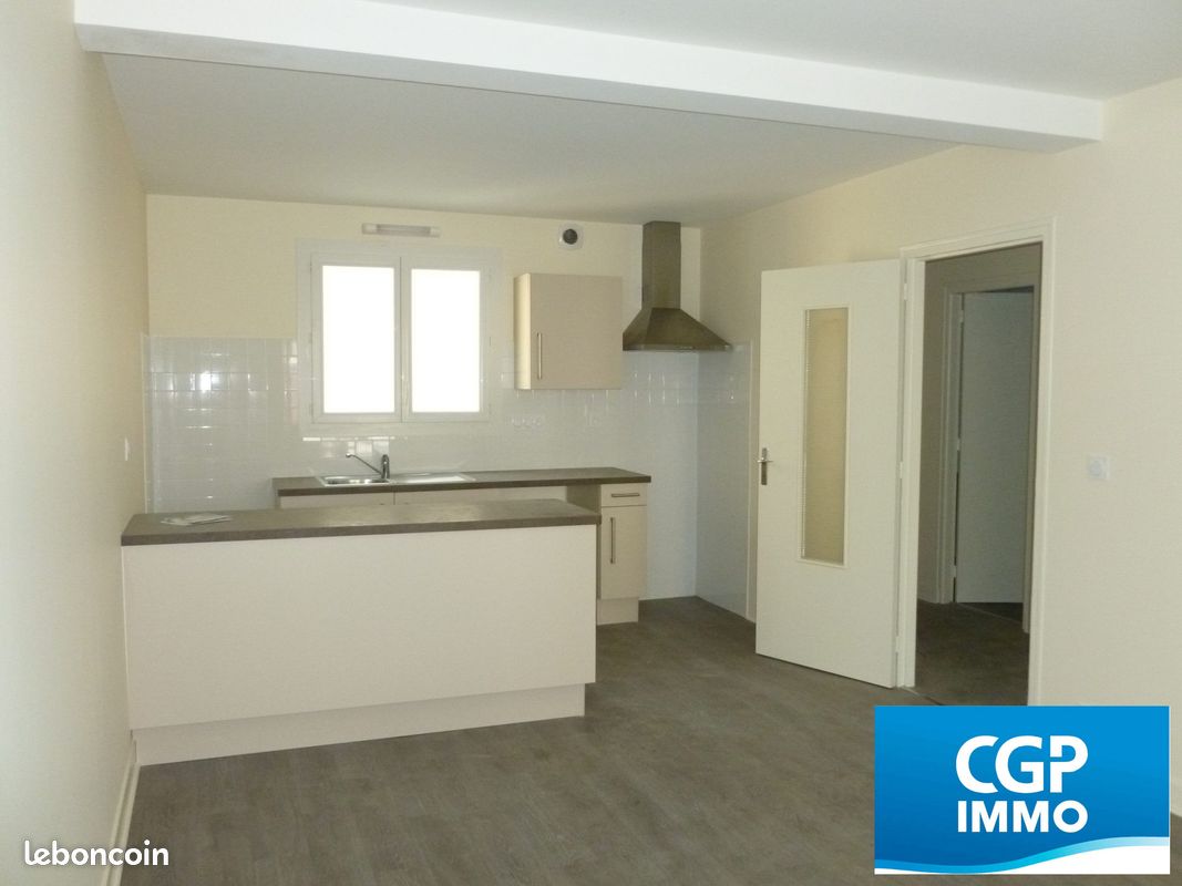 Appartement 2 pièces 43 m² · à Saint-Céré · 43 m² · 485 €/mois