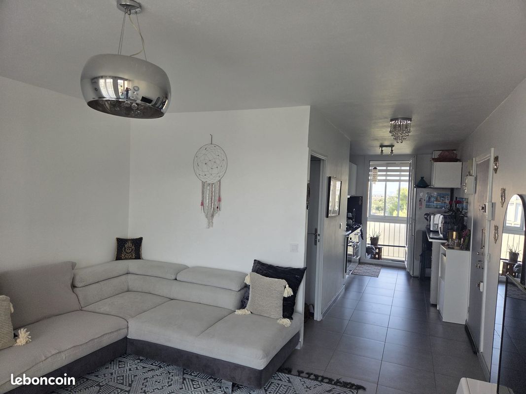 Appartement 3 pièces 65 m² · à Marignane · 65 m² · 155 000 €