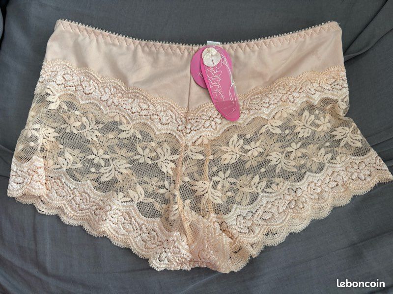 Shorty dentelle neuf - Pétillance - Taille 42/44 (image 1)