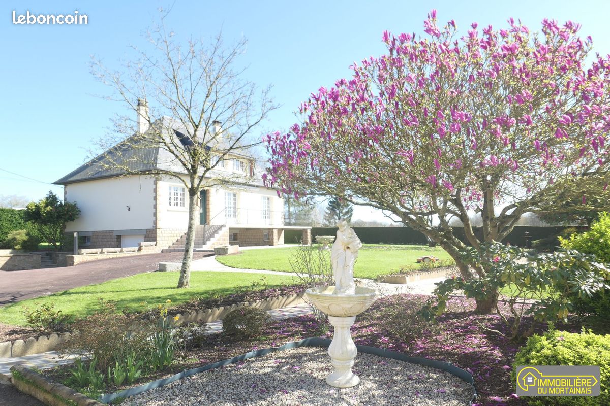Maison 6 pièces 123 m² · à Mortain-Bocage · 123 m² · 298 000 €
