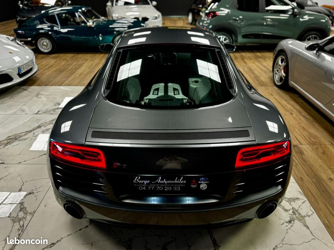Audi R8 Coupé (2) 4.2 V8 FSI 430 S tronic 7 (image 11)