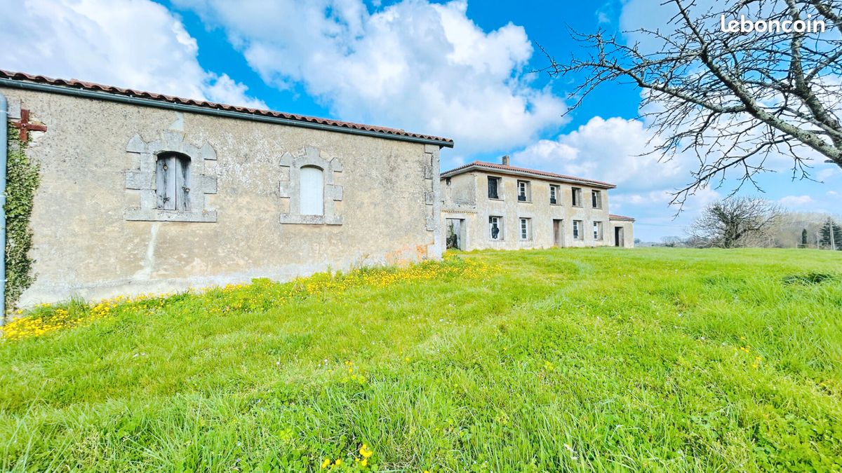 Maison 6 pièces 250 m² · à Blaye · 250 m² · 185 000 €
