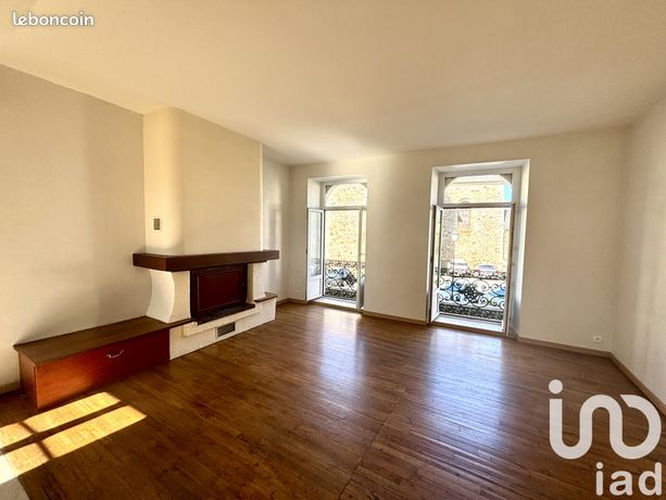 Immeuble 150 m² Argentré-du-Plessis