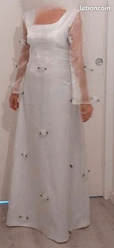 Robe blanche (image 1)