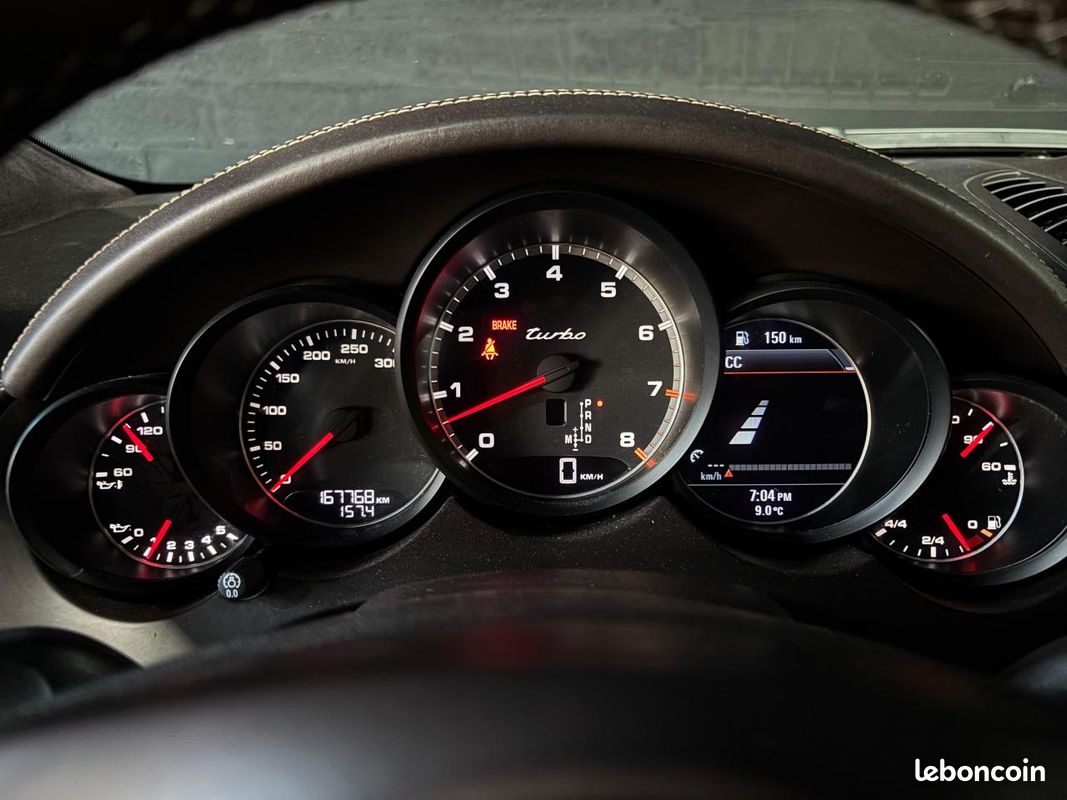 PORSCHE CAYENNE Turbo 4,8i V8 ? 500 ch ? 4 sièges chauffants ? Toit ouvrant (image 22)