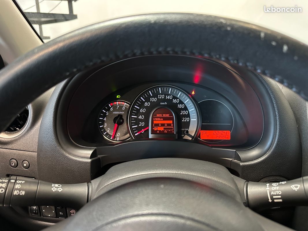 NISSAN MICRA DIG-S 98 CVT - BOITE AUTOMATIQUE - ecran tactile - clim - radar de recul - usb - bluetooth (image 11)