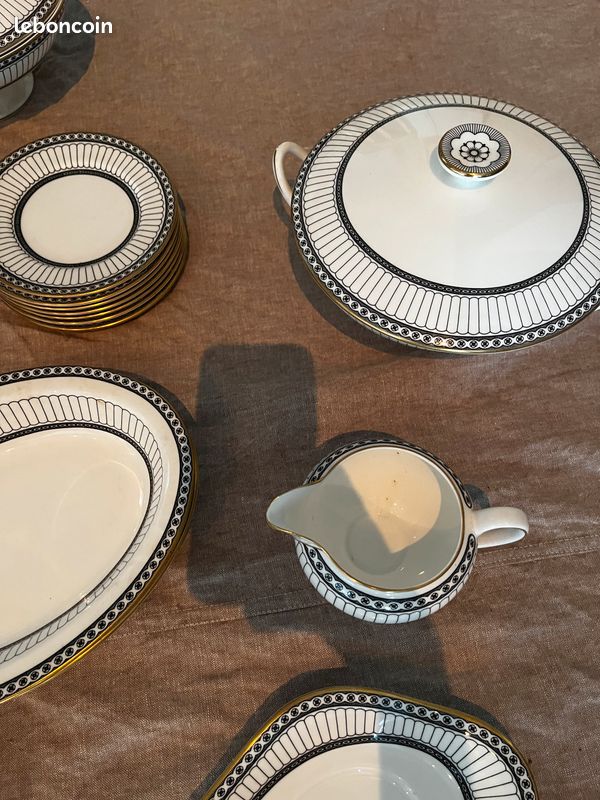 Service Wedgwood Colonnade (image 2)