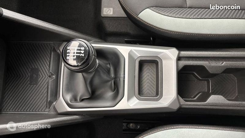 Dacia Duster 1.2 mild hybrid 130ch Extreme (image 23)
