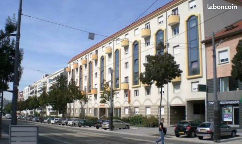Appartement 1 pièce 20 m² · à Bron · 20 m² · 129 000 €