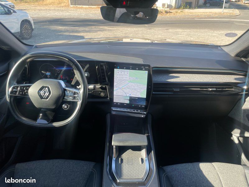 Renault Espace VI E-Tech hybrid 200 Techno 7 places (image 8)