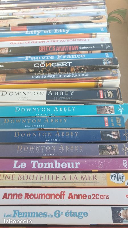 Lot de DVD enfants et adultes (image 2)