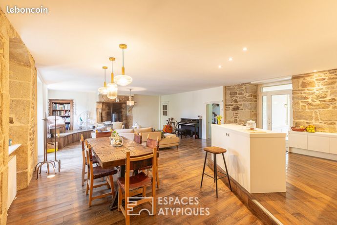 Maison 9 pièces 286 m²
