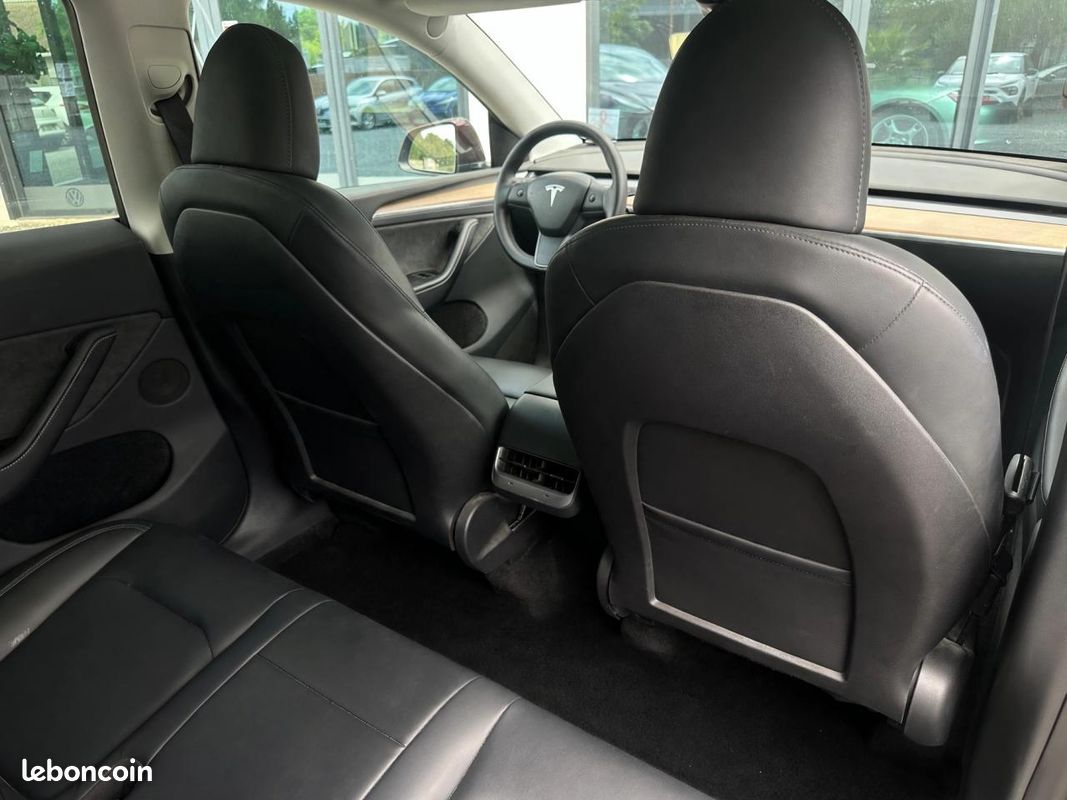 TESLA MODEL Y AWD Performance PH1 - GARANTIE CONSTRUCTEUR (image 18)