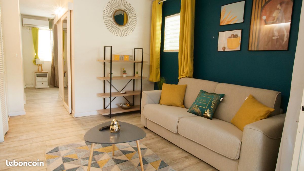 Appartement 1 pièce 27 m² · à Le Moule · 27 m² · 750 €