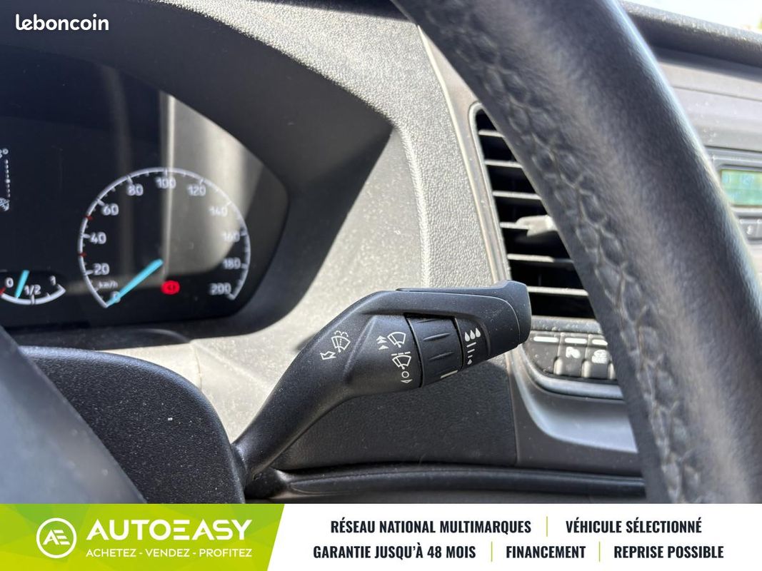 Ford TRANSIT CUSTOM FG Phase 2 270 L1H1 2.0 EcoBlue 105 cv AMBIENTE DPF Fourgon Aménagé (image 20)