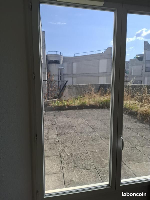 Appartement 4 pièces 77 m² · à Saint-Martin-d'Hères · 77 m² · 667 €/mois