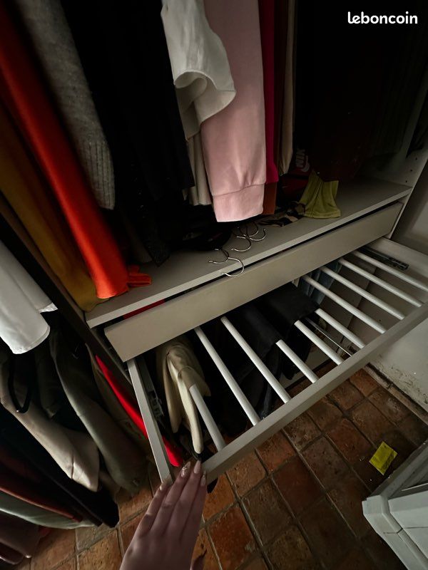 Dressing (image 2)