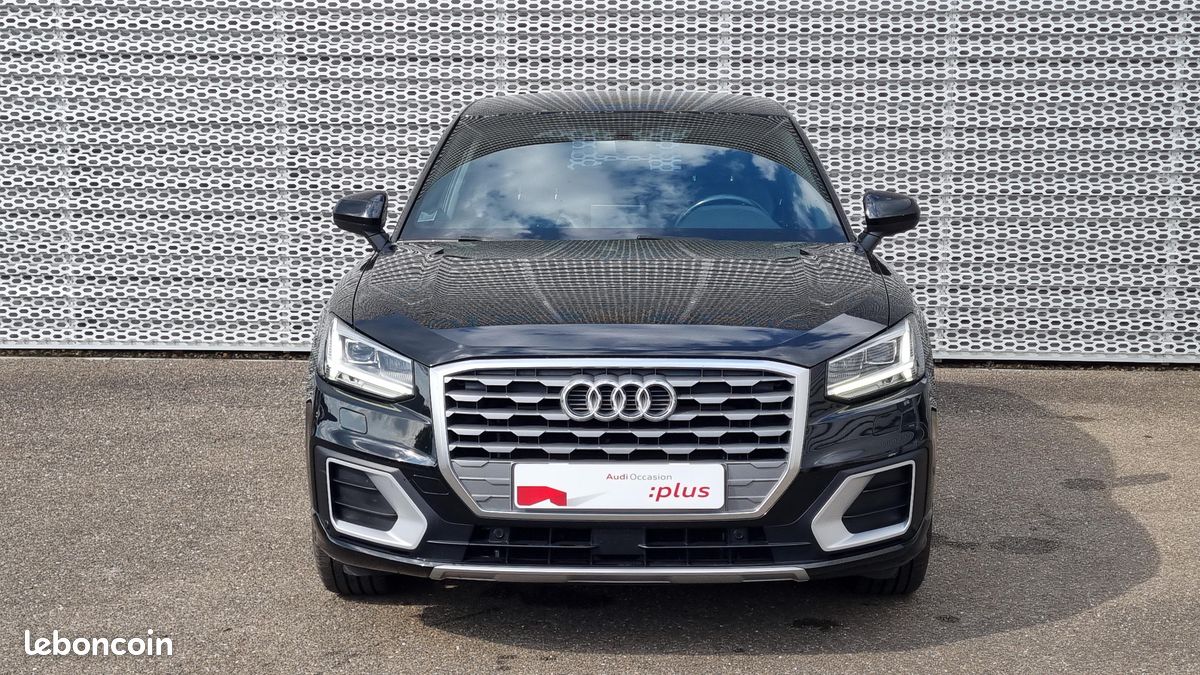 AUDI Q2 35 TFSI COD 150 S tronic 7 S Line (image 7)