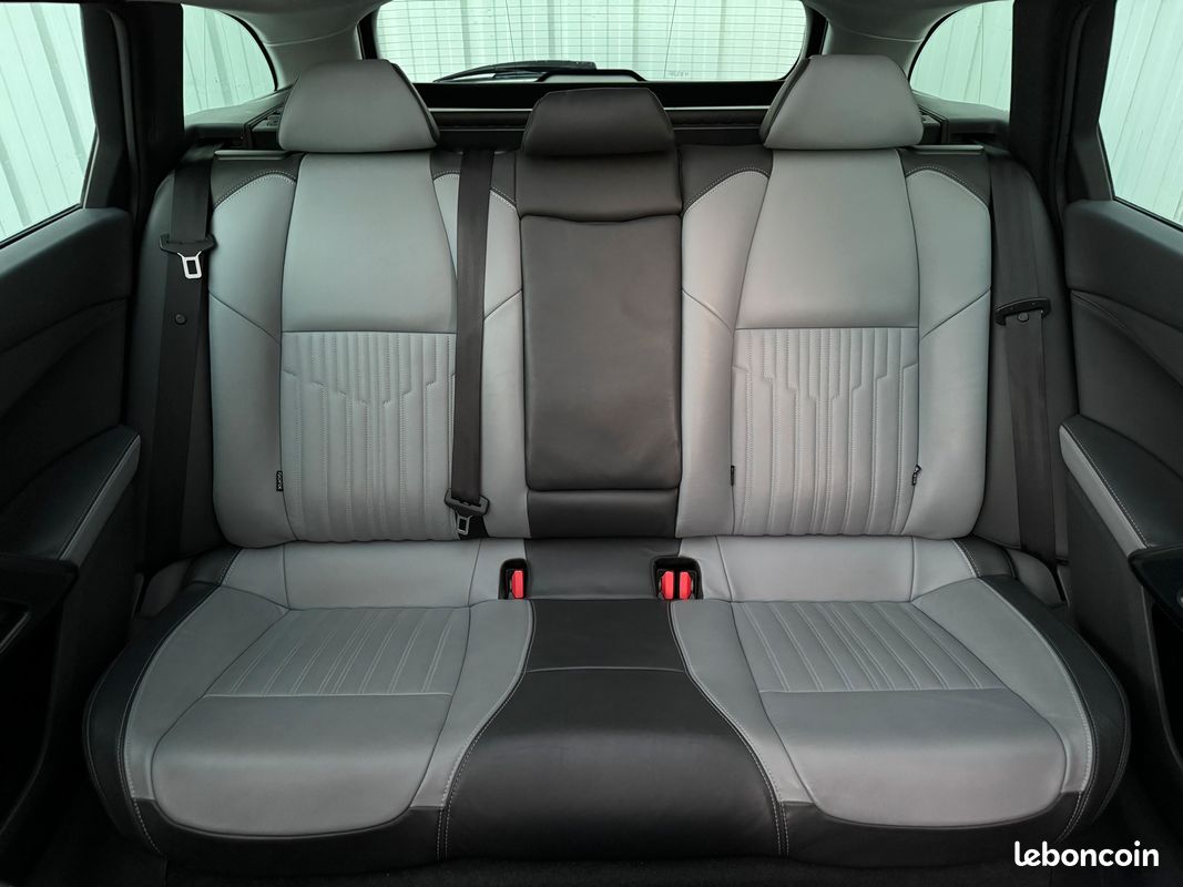 PEUGEOT 508 SW RXH HYBRID4 2.0 HDI 200cv BV AUTO 4WD BREAK (image 5)