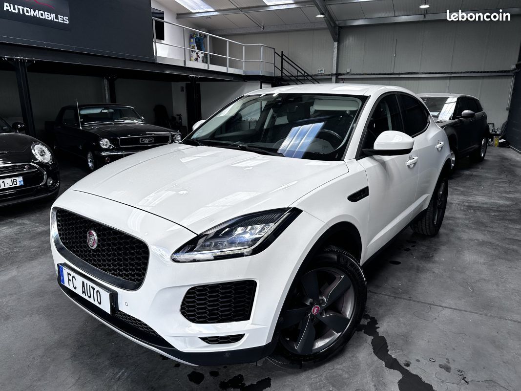 Jaguar e-pace jaguar e-pace 2.0d 150cv r-dynamic s 2018 (image 3)