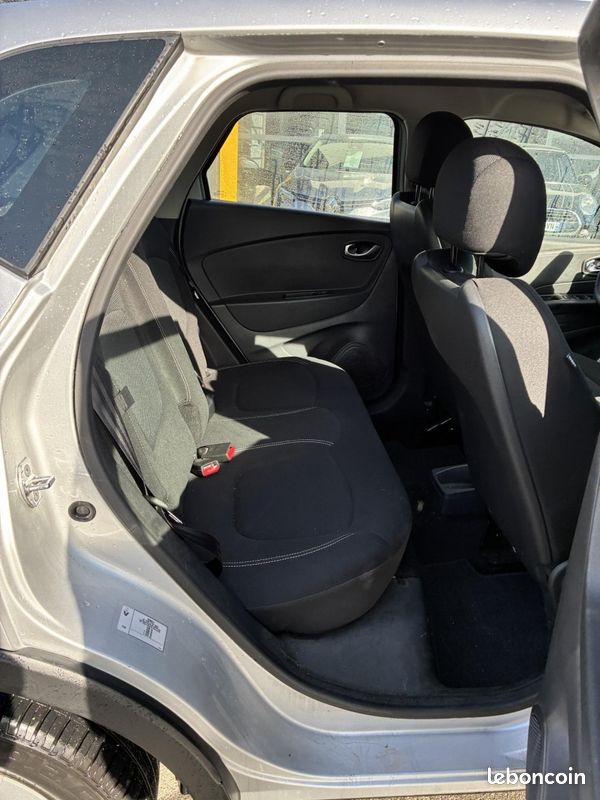 Renault Captur Life TCe 90 18 (image 8)