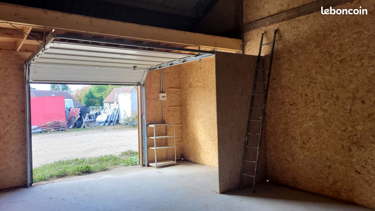 1 pièce 35 m² · à Broué · 35 m² · 230 €/mois