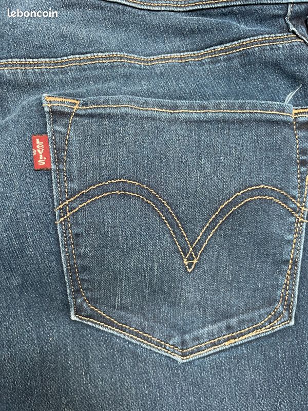 Levi's Mid Rise Skinny bermuda en jean bleu Femme W32 L25 (image 8)