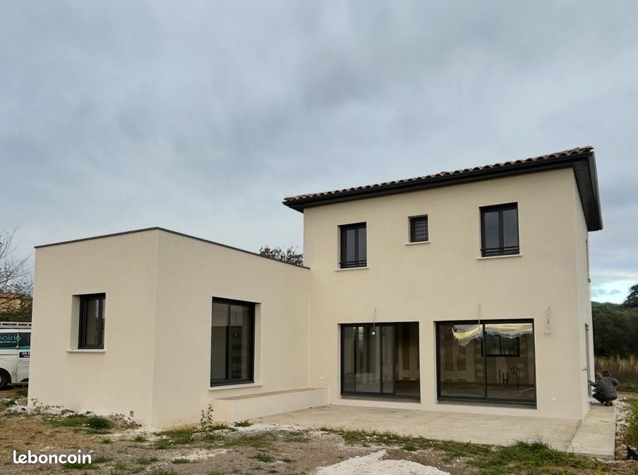 Maison 5 pièces 125 m² · à Istres · 125 m² · 467 750 €
