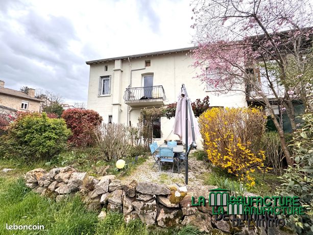 Immeuble 9 pièces 213 m²
