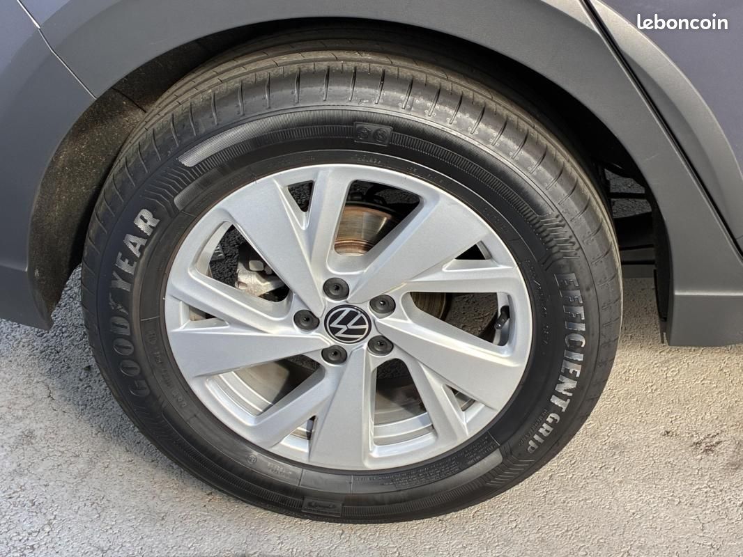 Volkswagen Taigo 1.0 TSI 116 BVM6 Life Plus 5p (image 14)