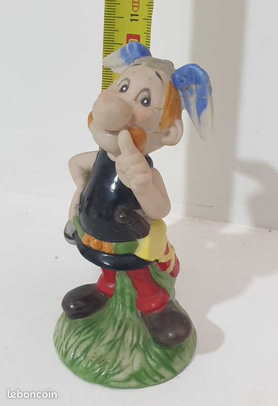 Astérix - 108x Figurine monochrome - Années 70 - Catawiki
