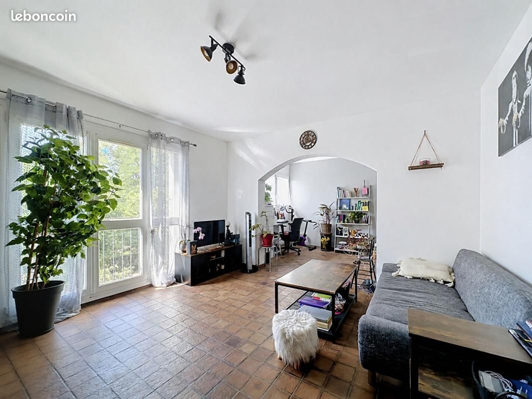 Appartement 4 pièces 70 m² · à Yerres · 70 m² · 166 000 €