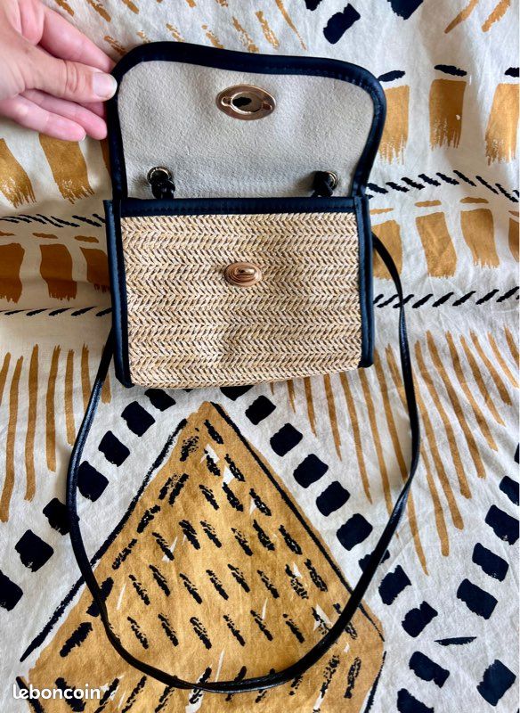 ☀️ Sac à main bandoulière & pochette 2 en 1 en paille & cuir noir pour un style bobo chic cet été (image 8)