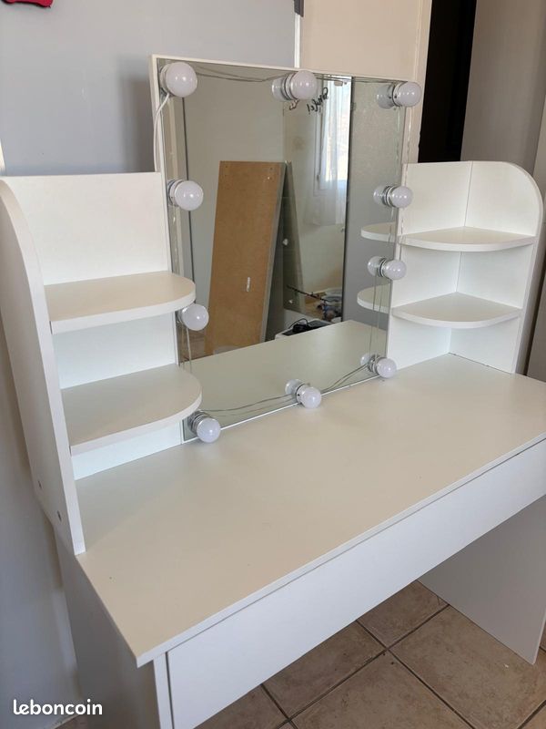Coiffeuse avec miroir (image 2)