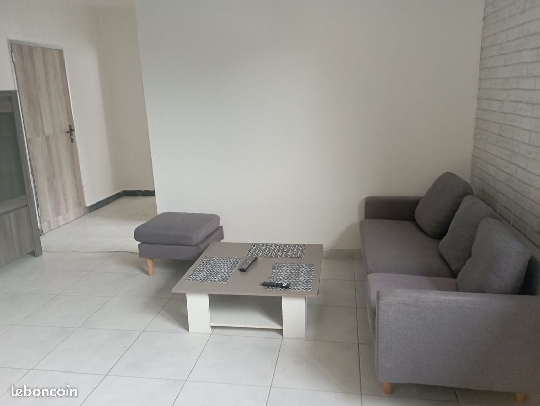 Appartement 3 pièces 48 m² · à Saint-Claude · 48 m² · 500 €