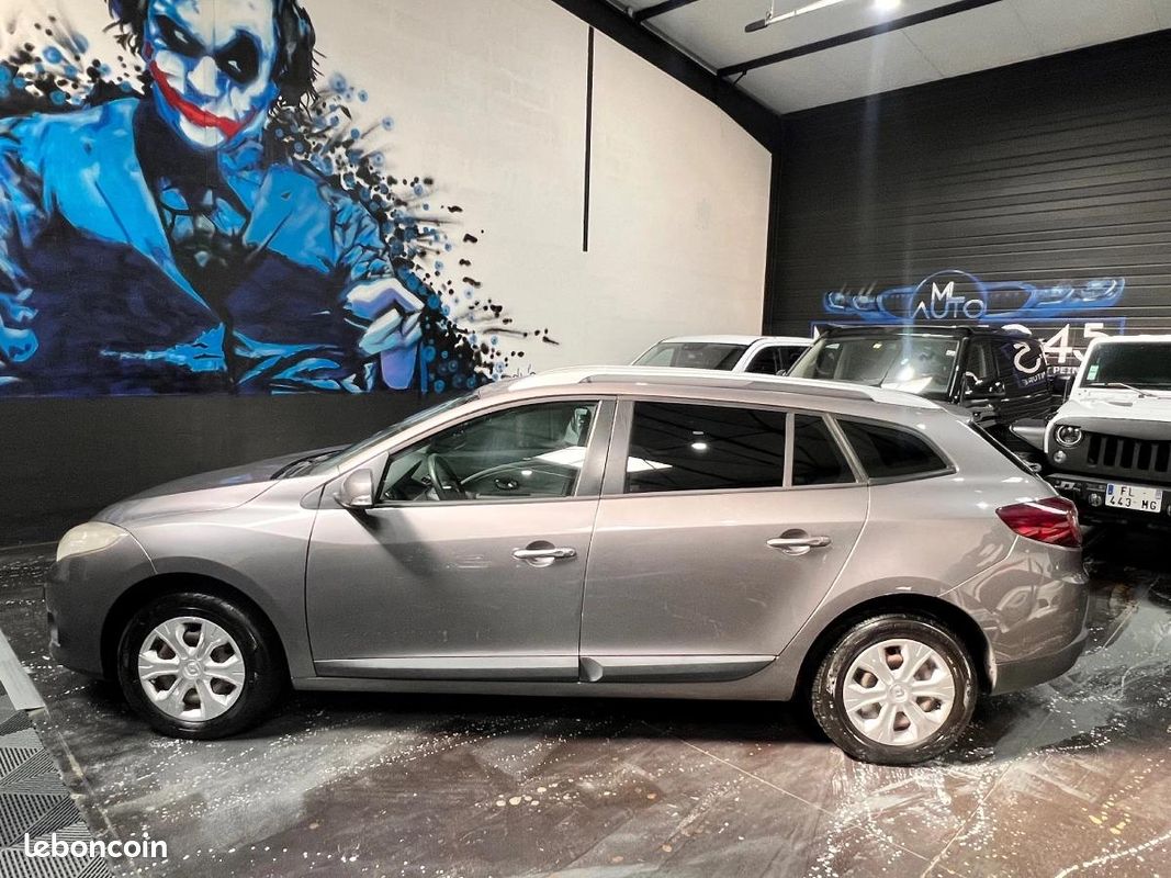 Renault Megane 3 ESTATE 1.5 DCI 90CV 8 (image 5)