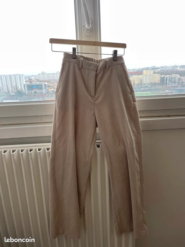 Pantalon large en velours côtelé beige (image 3)