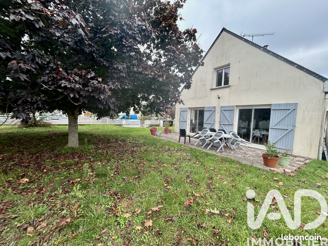 Maison 5 pièces 202 m² · à Varennes-sur-Loire · 202 m² · 188 000 €