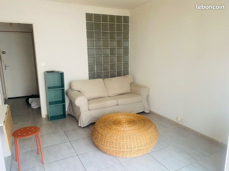 Appartement 1 pièce 27 m² · à Bandol · 27 m² · 730 €/mois