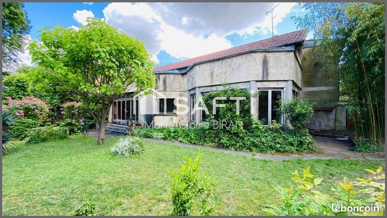 Terrain 395 m² SAINT-MAUR-DES-FOSSES