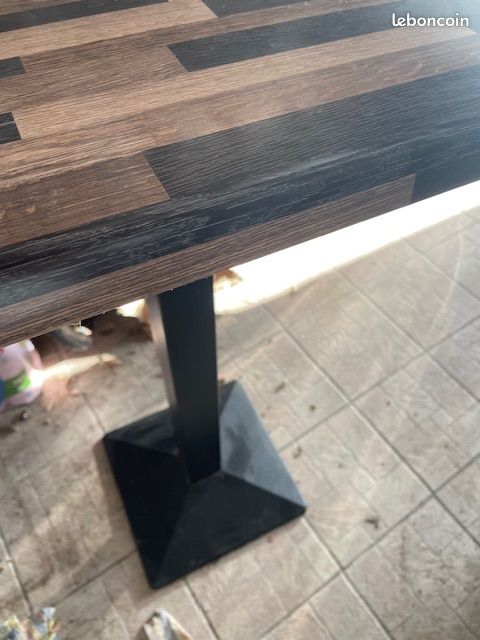 Table haute (image 2)
