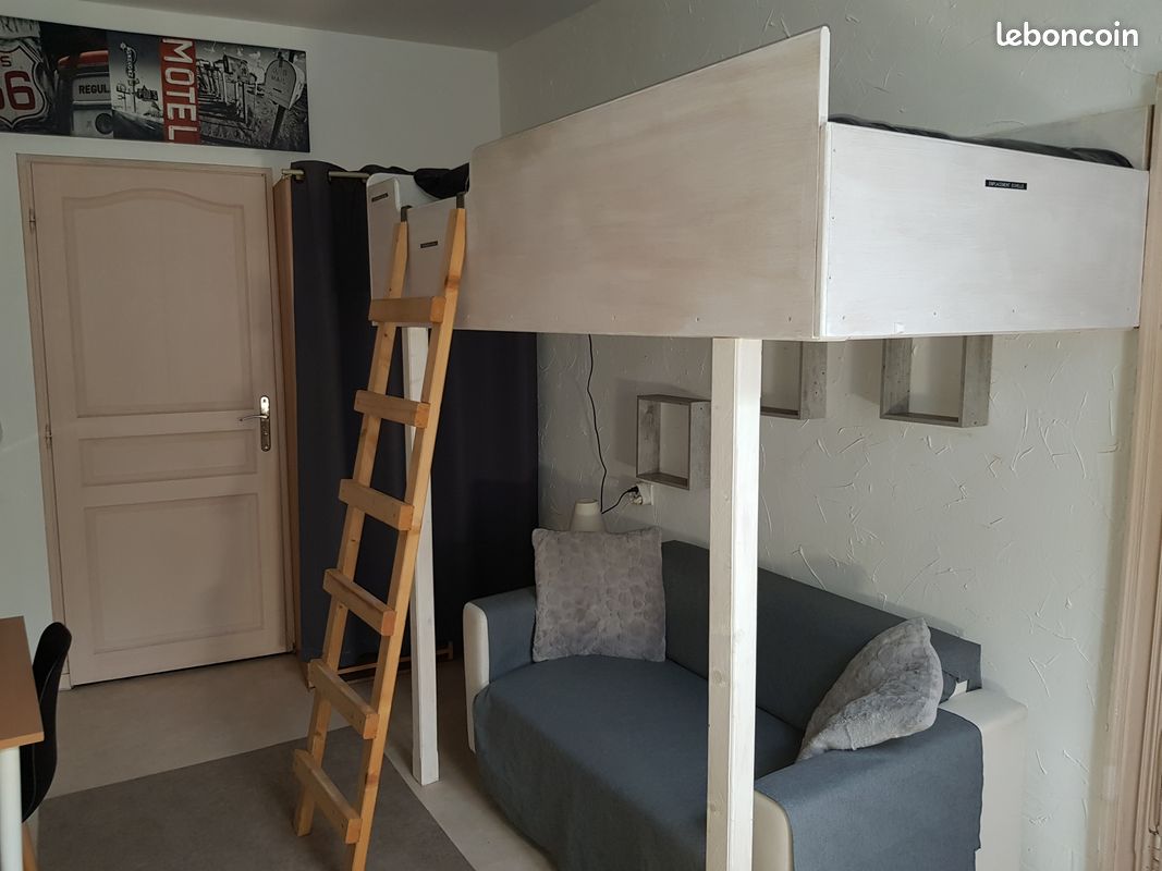 Appartement 1 pièce 17 m² · à Valenciennes · 17 m² · 356 €