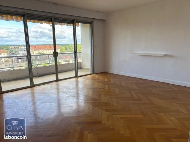 Appartement 2 pièces 63 m² · à Bourg-en-Bresse · 63 m² · 735 €/mois