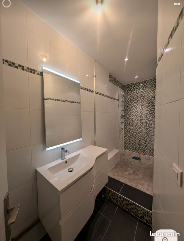 Appartement 3 pièces 50 m² · à Châlons-en-Champagne · 50 m² · 555 €/mois