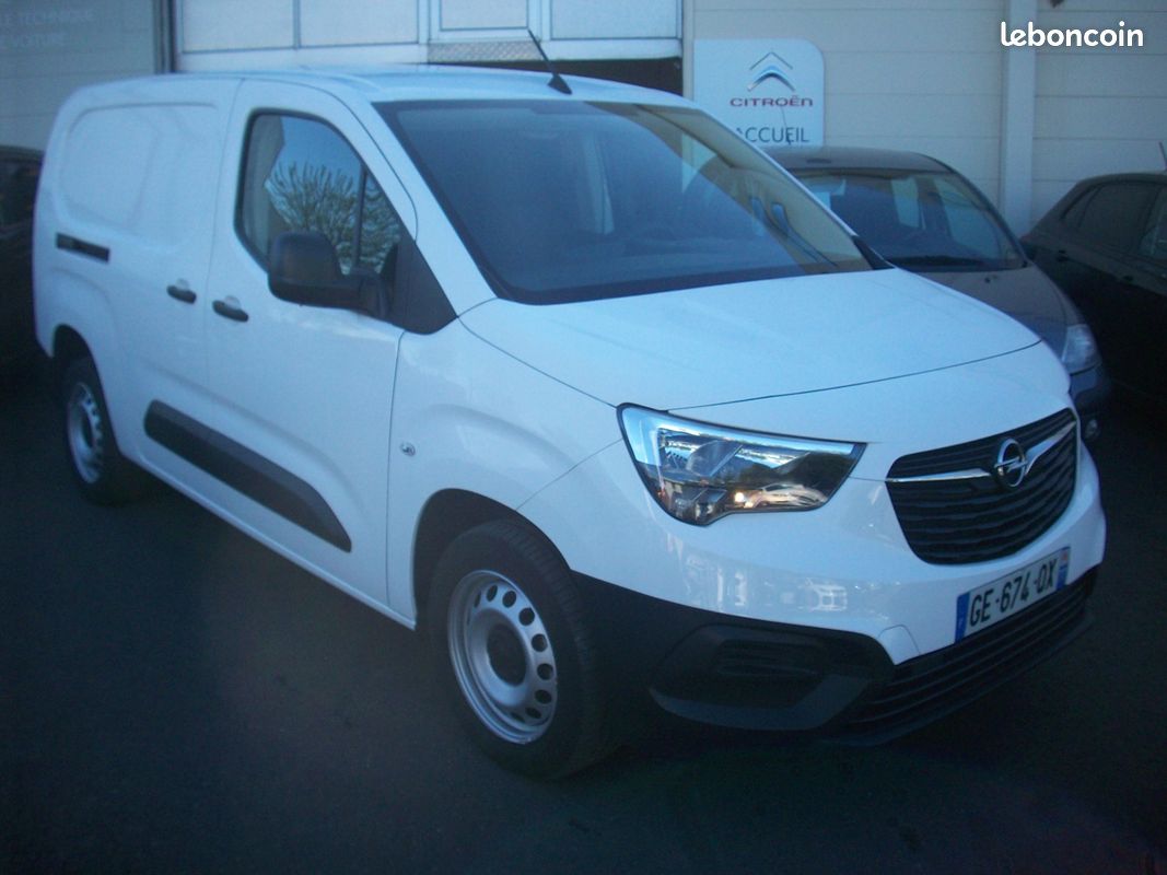 Opel combo cargo XL hdi 100..38600 kilometres..11250 euros ht (image 1)