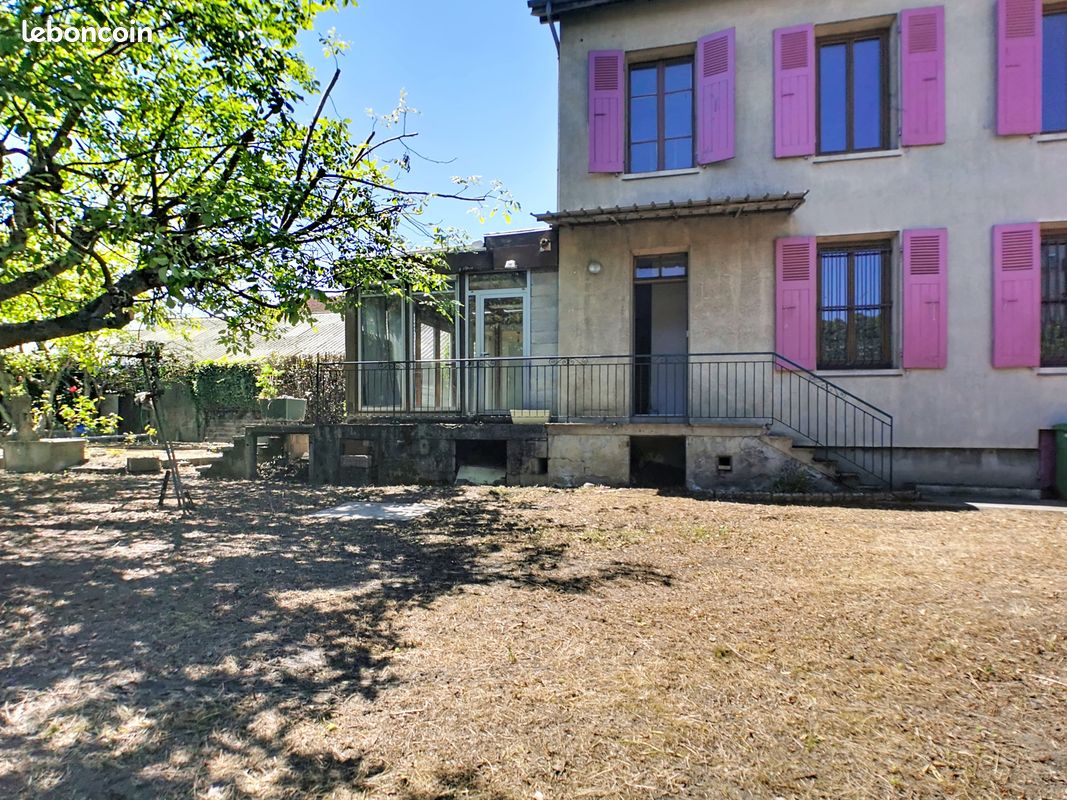 Maison 6 pièces 99 m² · à Grenoble · 99 m² · 232 000 €