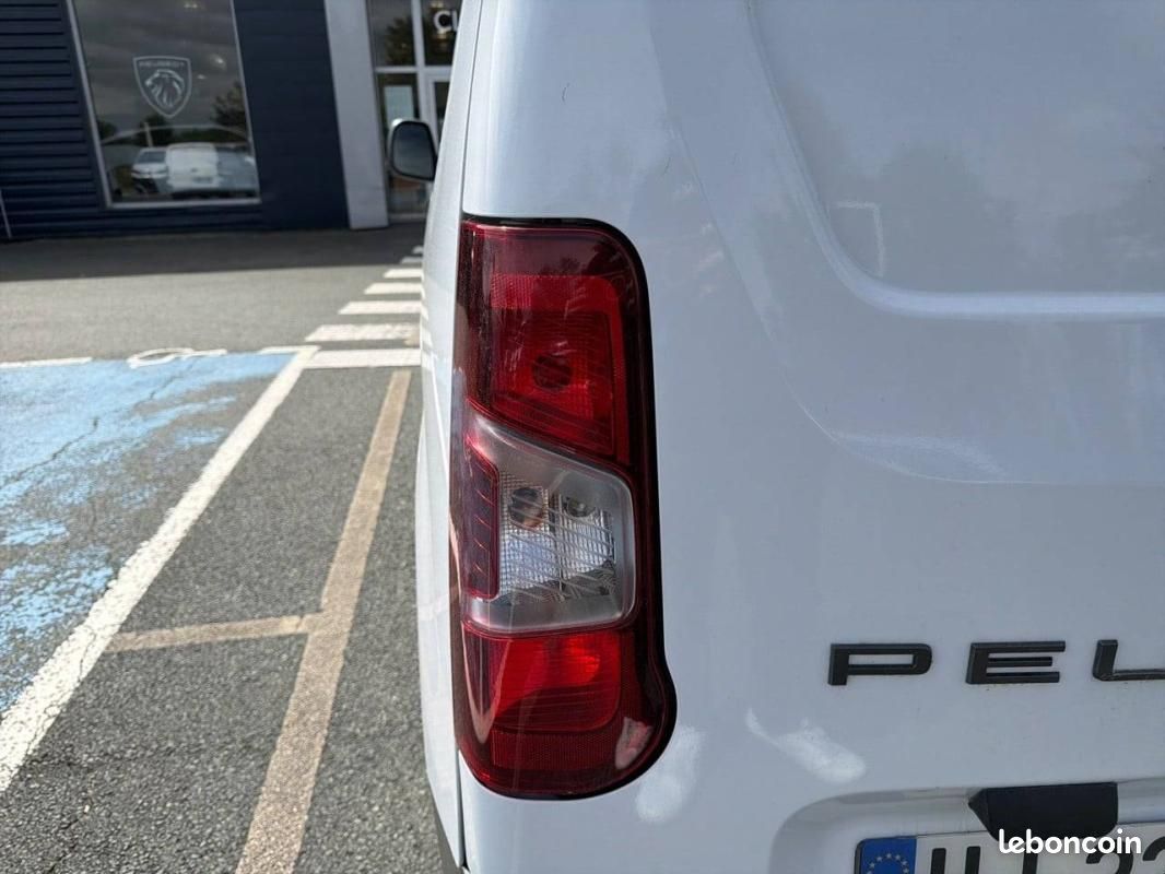 Peugeot Partner FOURGON FGN DIESEL 100 CH M MANUELLE (image 17)